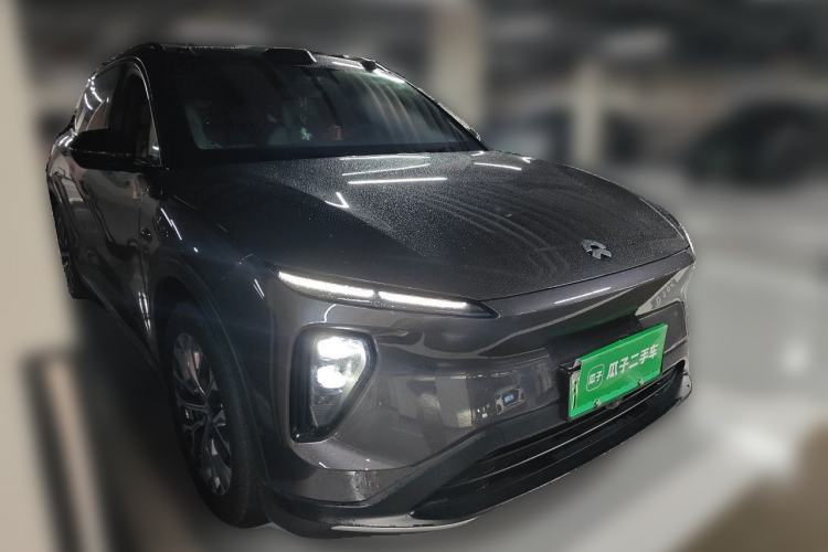 Used Nio ES6 2023 75 kWh Front Right 45 Deg