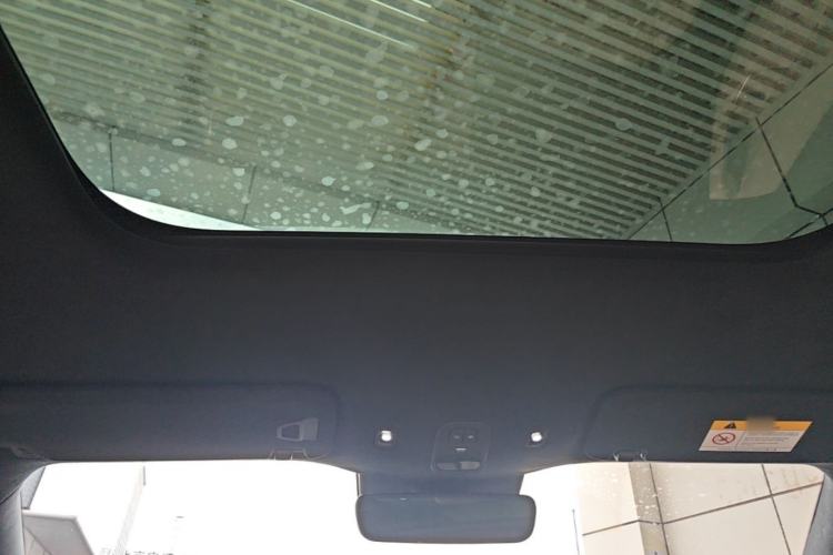Used Nio ES6 2023 75 kWh Headliner