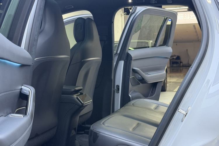 Used Nio ES6 2023 75 kWh Interior 6