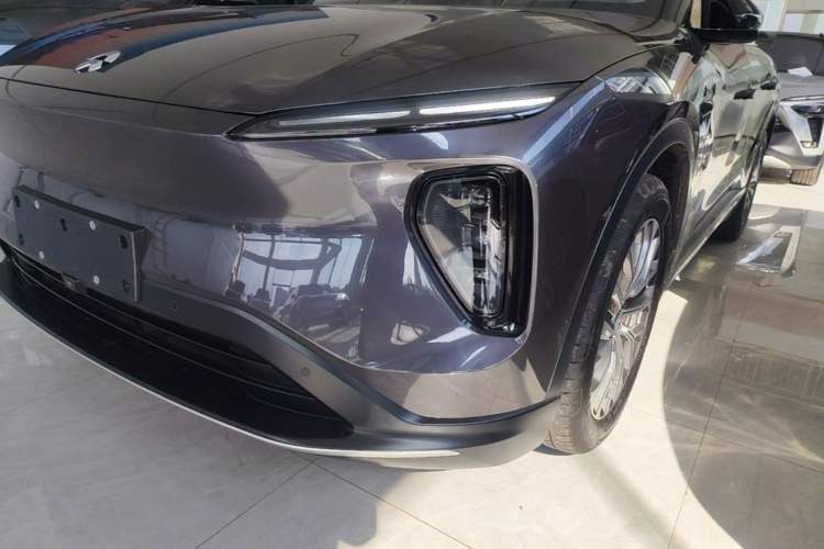 Used Nio ES6 2023 75 kWh Left Front Headlight