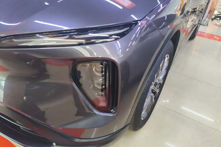 Used Nio ES6 2023 75 kWh Left Front Headlight