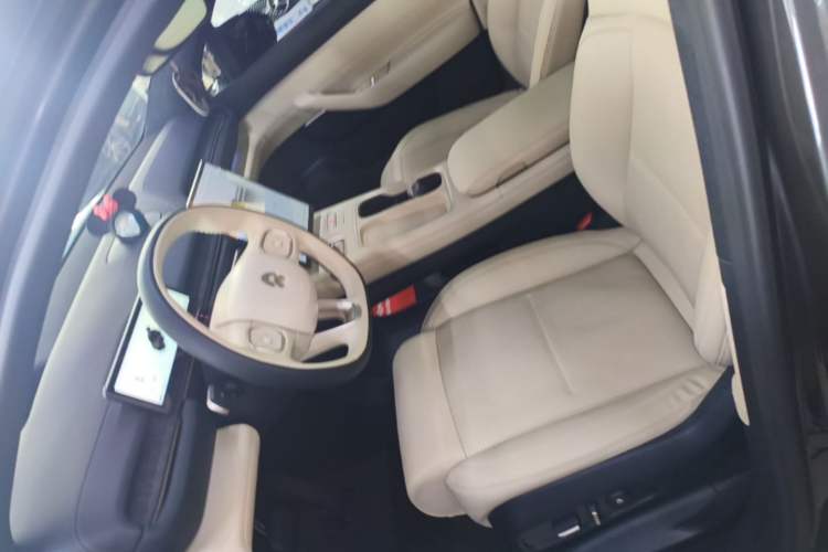 Used Nio ES6 2023 75 kWh Left Front Seat