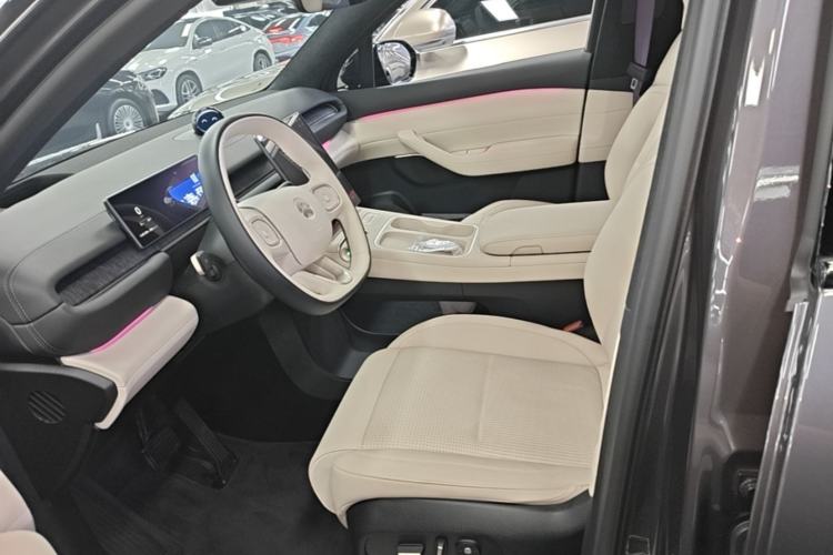 Used Nio ES6 2023 75 kWh Left Front Seat