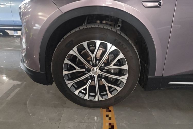 Used Nio ES6 2023 75 kWh Left Front Wheel Hub