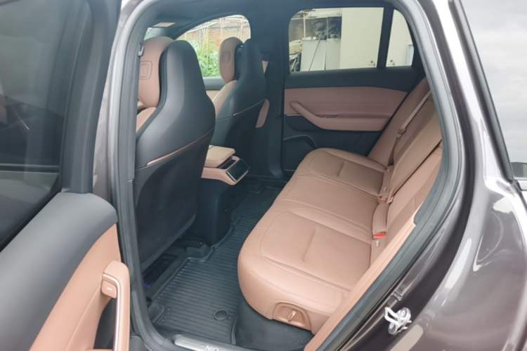 Used Nio ES6 2023 75 kWh Left Rear Seat