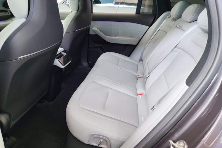 Used Nio ES6 2023 75 kWh Left Rear Seat