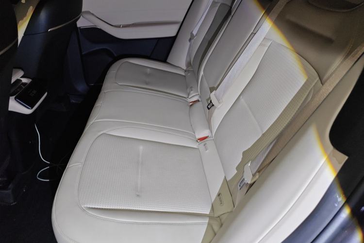 Used Nio ES6 2023 75 kWh Left Rear Seat