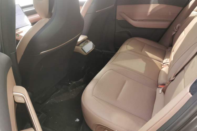 Used Nio ES6 2023 75 kWh Left Rear Seat
