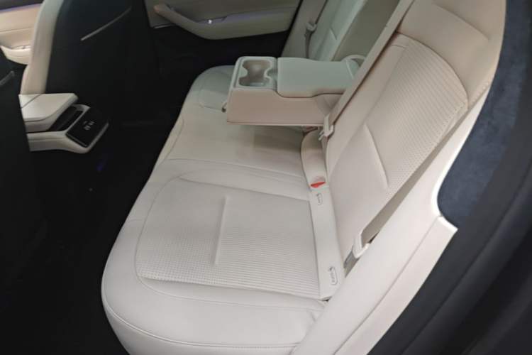 Used Nio ES6 2023 75 kWh Left Rear Seat