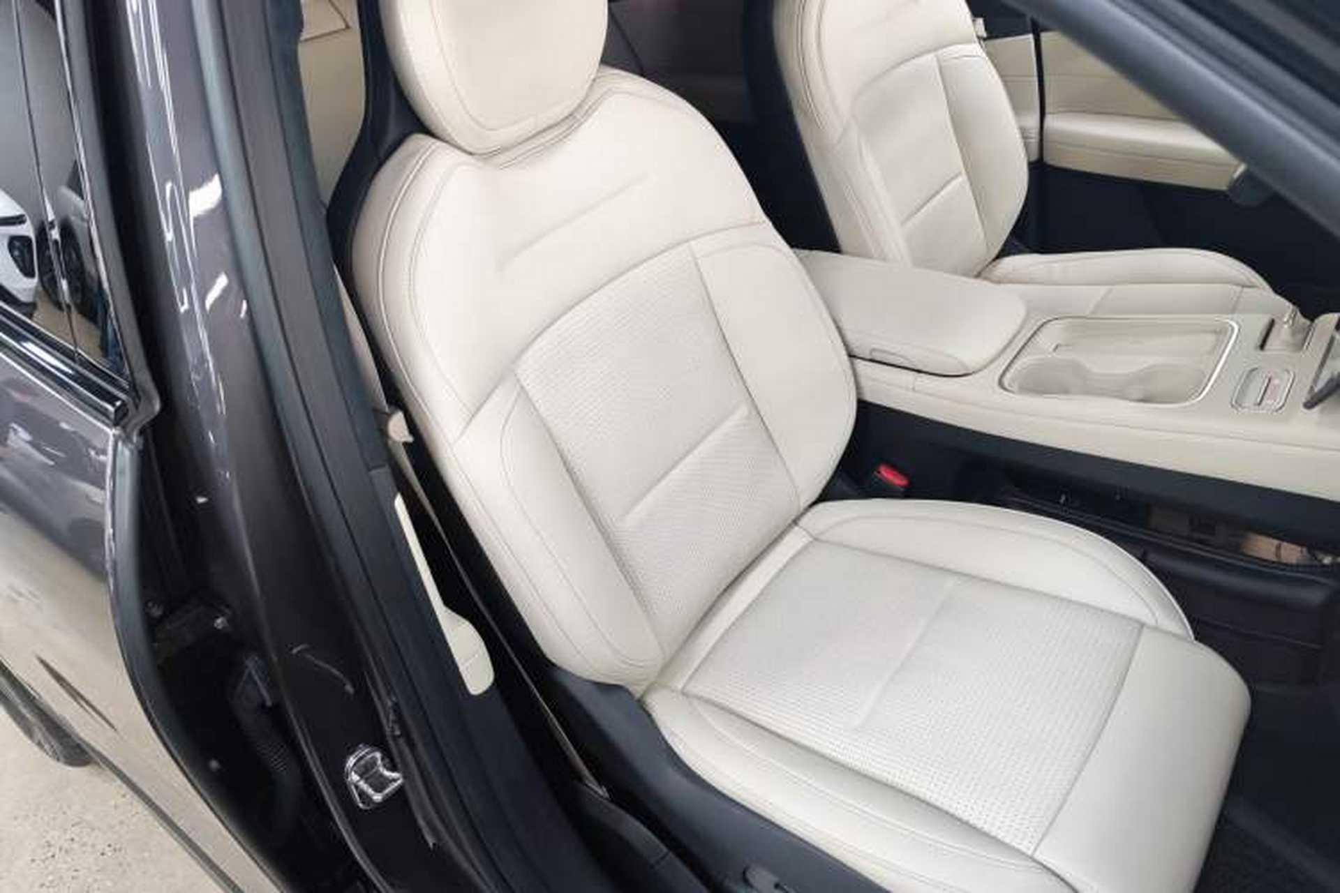 Used Nio ES6 2023 75 kWh Right Front Seat