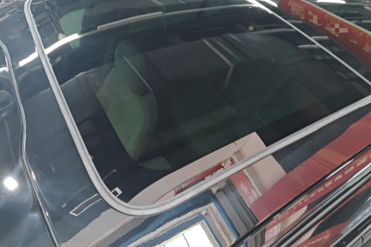 Used Nio ES6 2023 75 kWh Roof