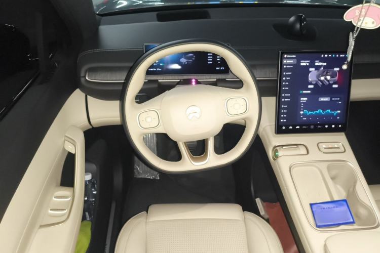 Used Nio ES6 2023 75 kWh Steering Wheel