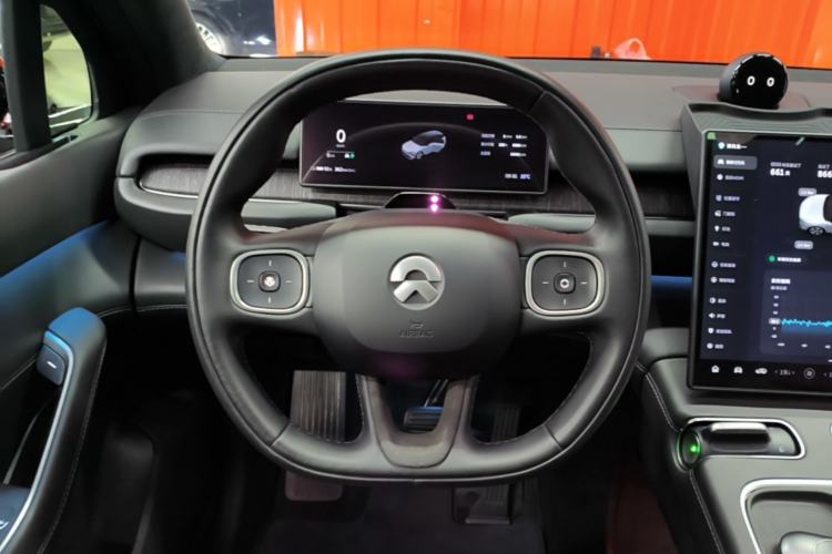 Used Nio ES6 2023 75 kWh Steering Wheel