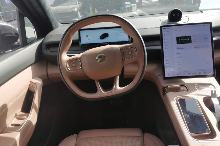 Used Nio ES6 2023 75 kWh Steering Wheel
