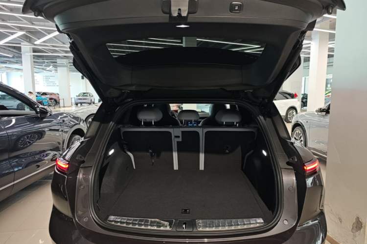 Used Nio ES6 2023 75 kWh Trunk