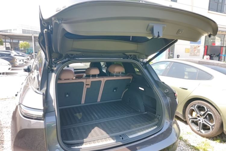 Used Nio ES6 2023 75 kWh Trunk
