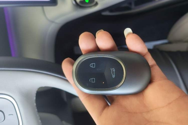 Used Nio ES6 2023 75 kWh Vehicle Key