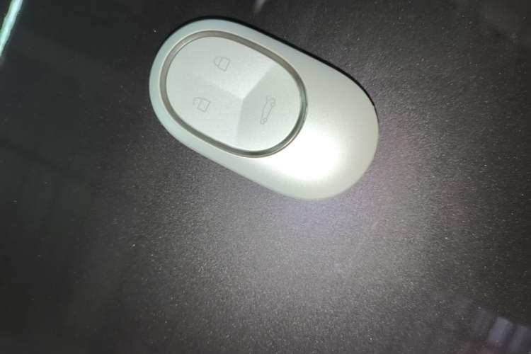 Used Nio ES6 2023 75 kWh Vehicle Key
