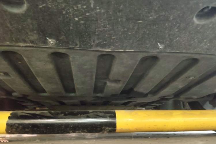 Used Nio ES6 2023 75 kWh Chassis Front