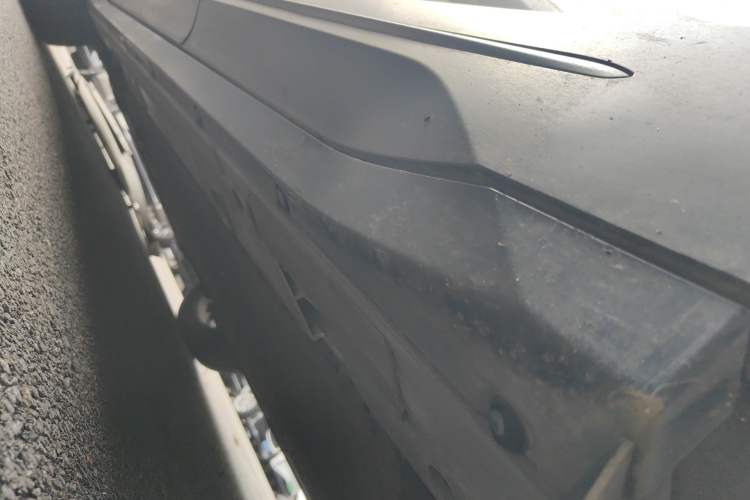 Used Nio ES6 2023 75 kWh Chassis Rear Left