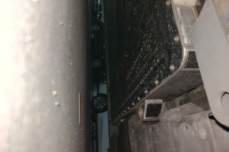 Used Nio ES6 2023 75 kWh Chassis Rear Left