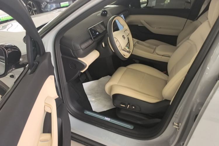 Used Nio ES6 2023 75 kWh Driver Seat