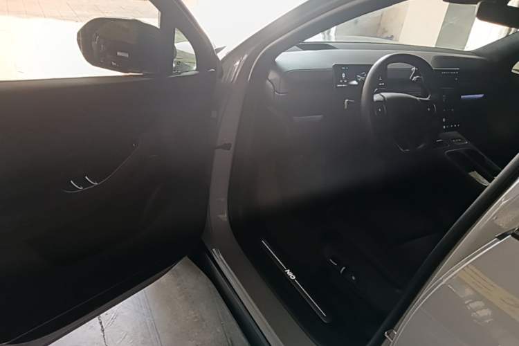 Used Nio ES6 2023 75 kWh Driver Seat
