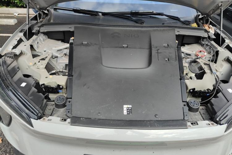 Used Nio ES6 2023 75 kWh Engine Bay