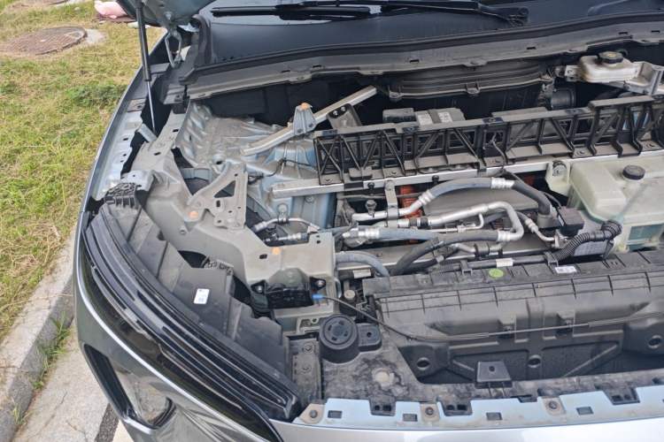 Used Nio ES6 2023 75 kWh Engine Bay Right