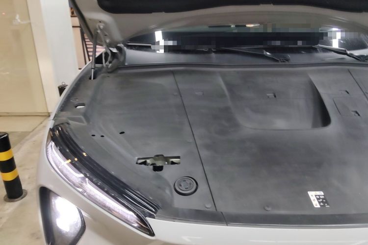 Used Nio ES6 2023 75 kWh Engine Bay Right
