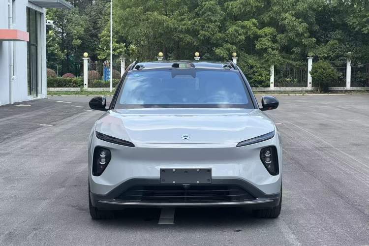 Used Nio ES6 2023 75 kWh Exterior 1