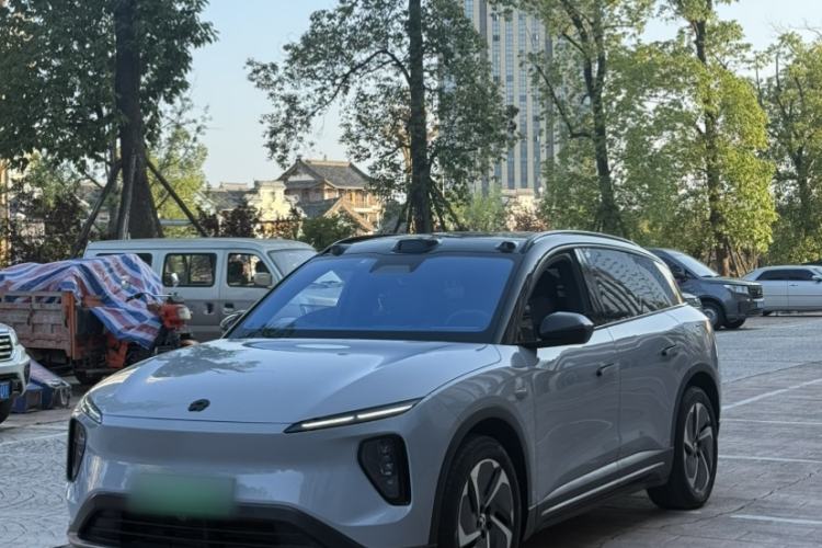 Used Nio ES6 2023 75 kWh Exterior 1