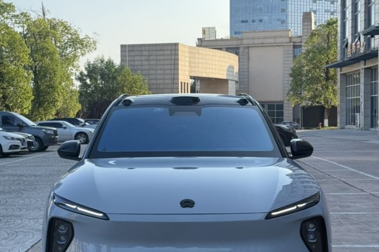 Used Nio ES6 2023 75 kWh Exterior 5