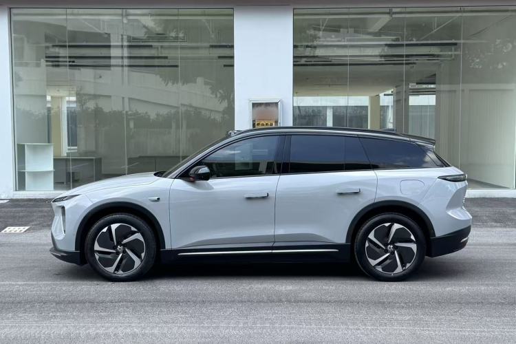 Used Nio ES6 2023 75 kWh Exterior 6