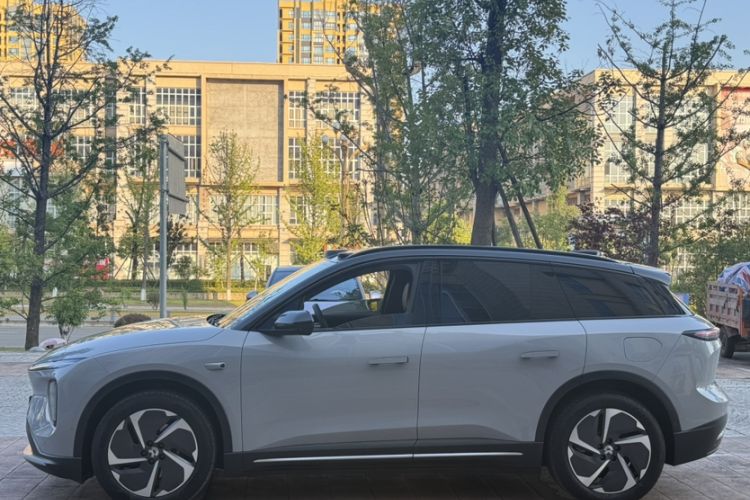 Used Nio ES6 2023 75 kWh Exterior 6