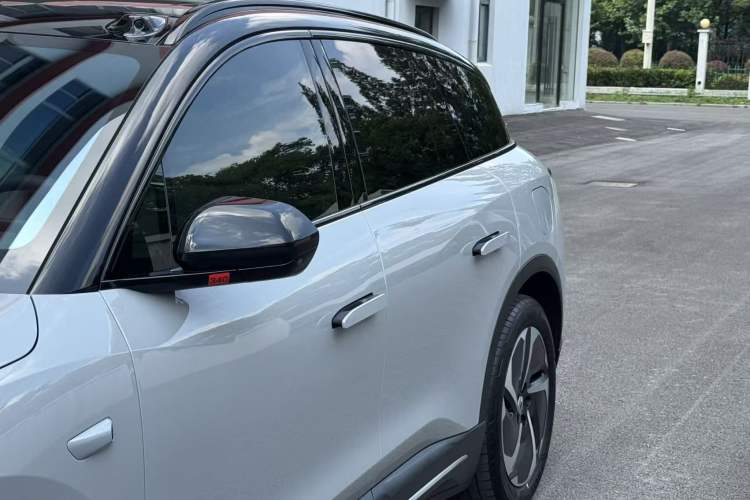 Used Nio ES6 2023 75 kWh Exterior 7