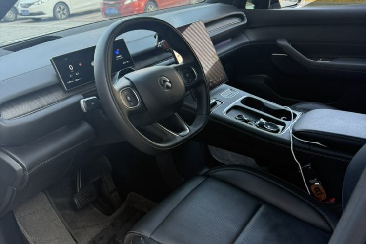 Used Nio ES6 2023 75 kWh Exterior 7