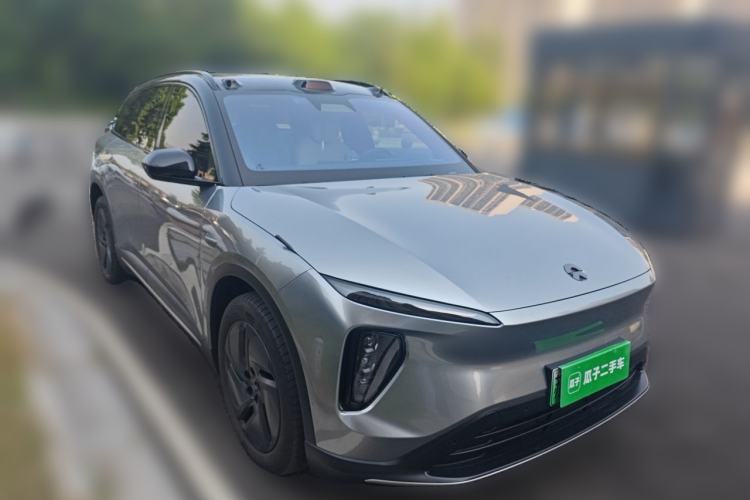 Used Nio ES6 2023 75 kWh Front Right 45 Deg