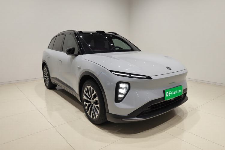 Used Nio ES6 2023 75 kWh Front Right 45 Deg