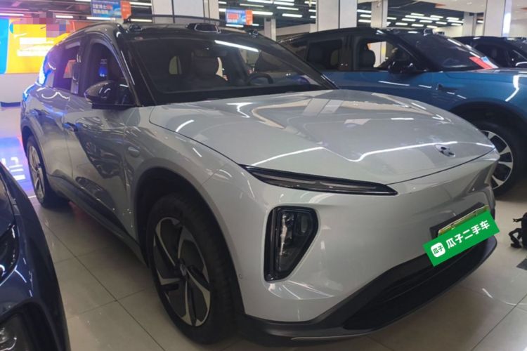 Used Nio ES6 2023 75 kWh Front Right 45 Deg