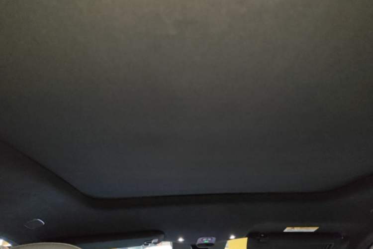 Used Nio ES6 2023 75 kWh Headliner
