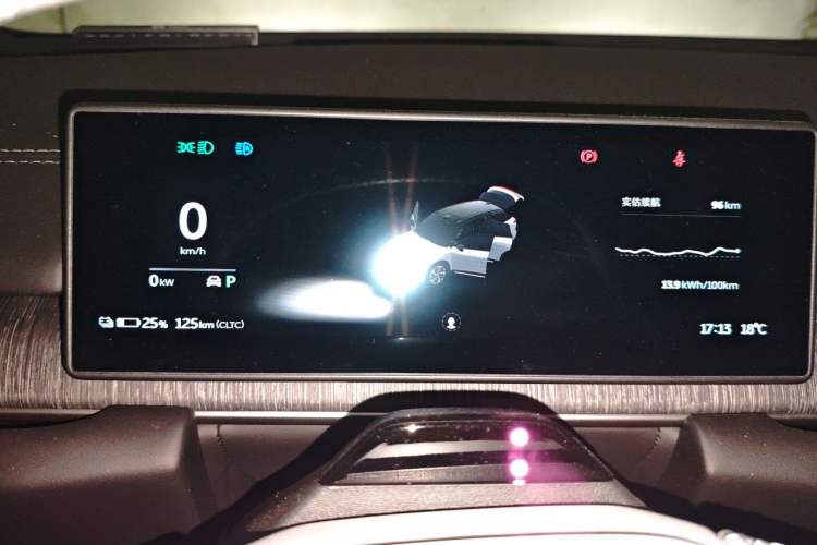 Used Nio ES6 2023 75 kWh Instrument Cluster