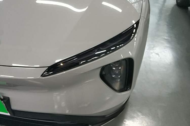 Used Nio ES6 2023 75 kWh Left Front Headlight