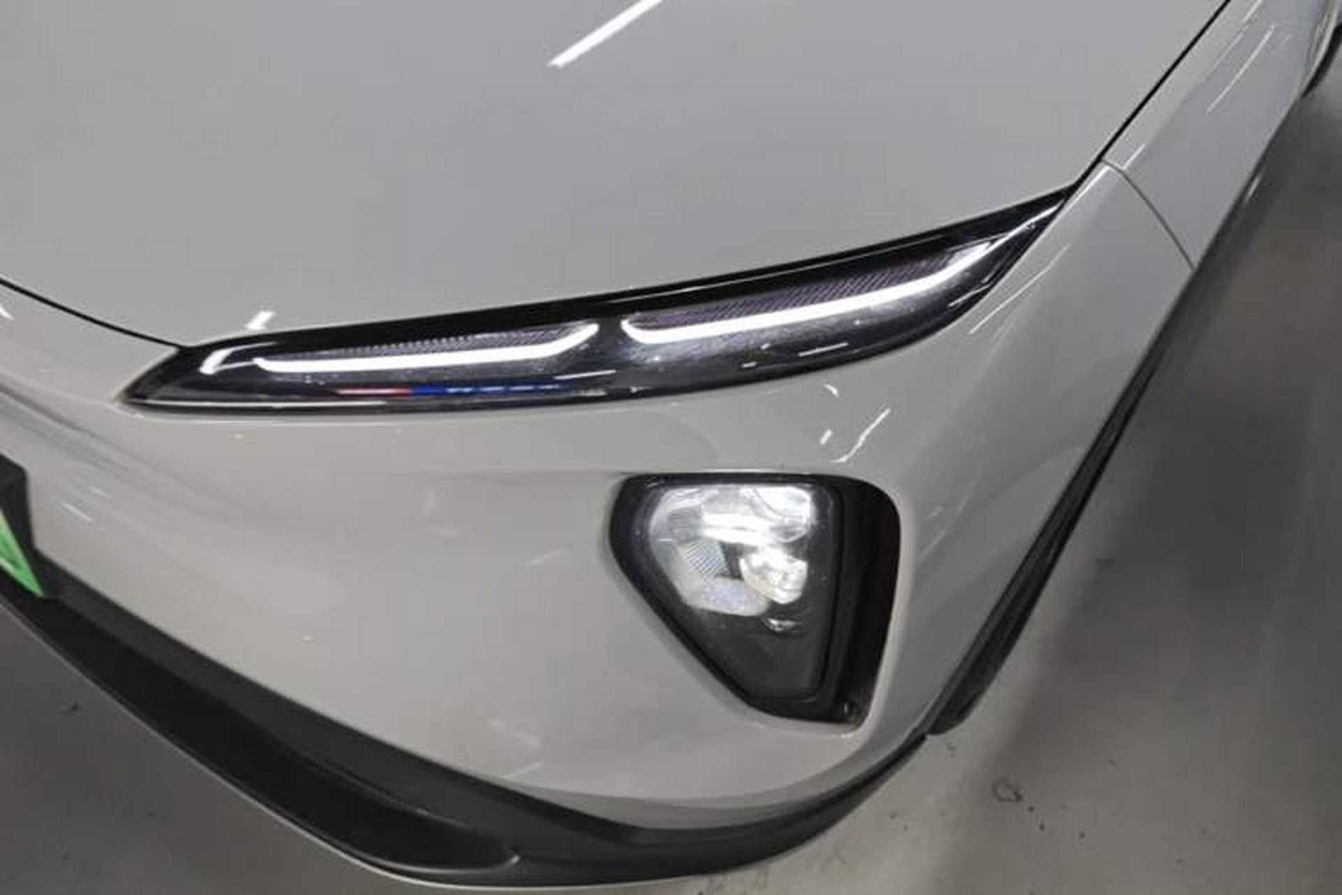 Used Nio ES6 2023 75 kWh Left Front Headlight