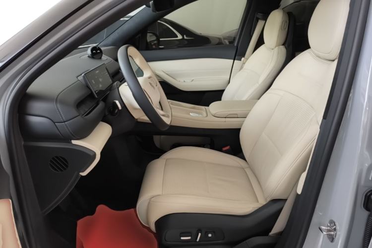 Used Nio ES6 2023 75 kWh Left Front Seat