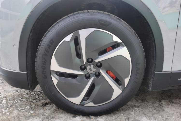 Used Nio ES6 2023 75 kWh Left Front Wheel Hub