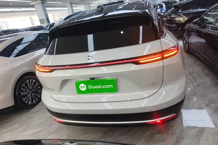 Used Nio ES6 2023 75 kWh Rear