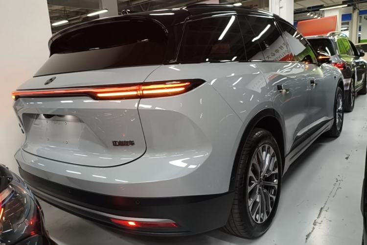 Used Nio ES6 2023 75 kWh Rear Right 45 Deg