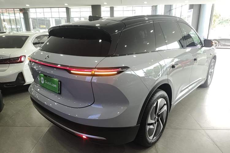 Used Nio ES6 2023 75 kWh Rear Right 45 Deg