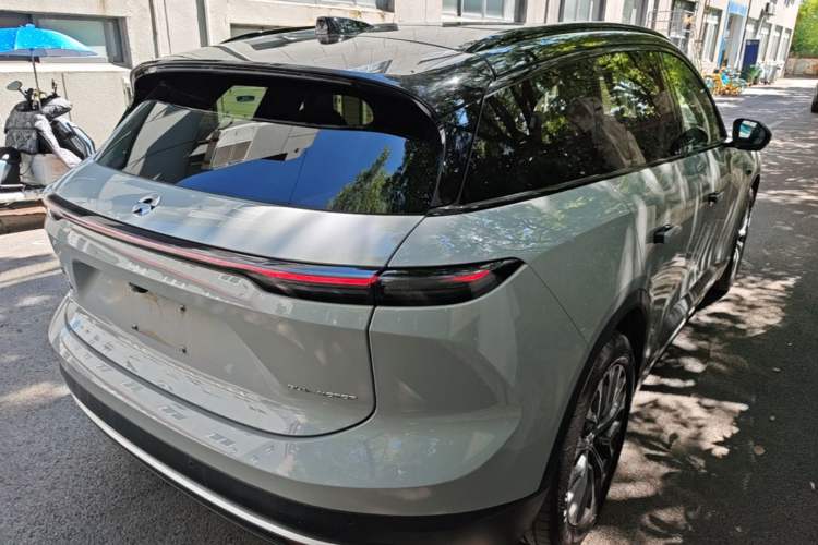 Used Nio ES6 2023 75 kWh Rear Right 45 Deg